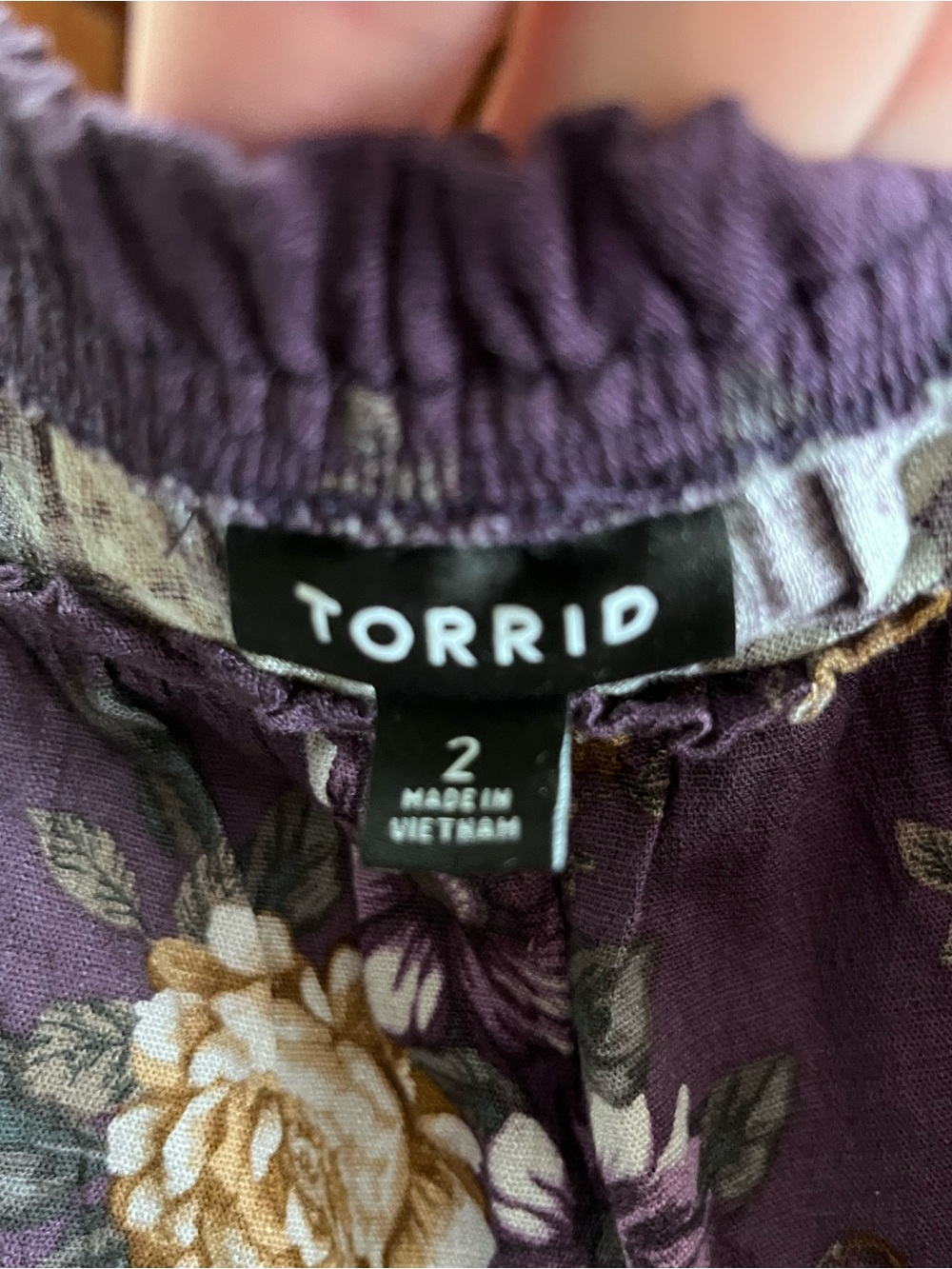 torrid Purple Floral Off-Shoulder Crop Top - Picture 2 of 6